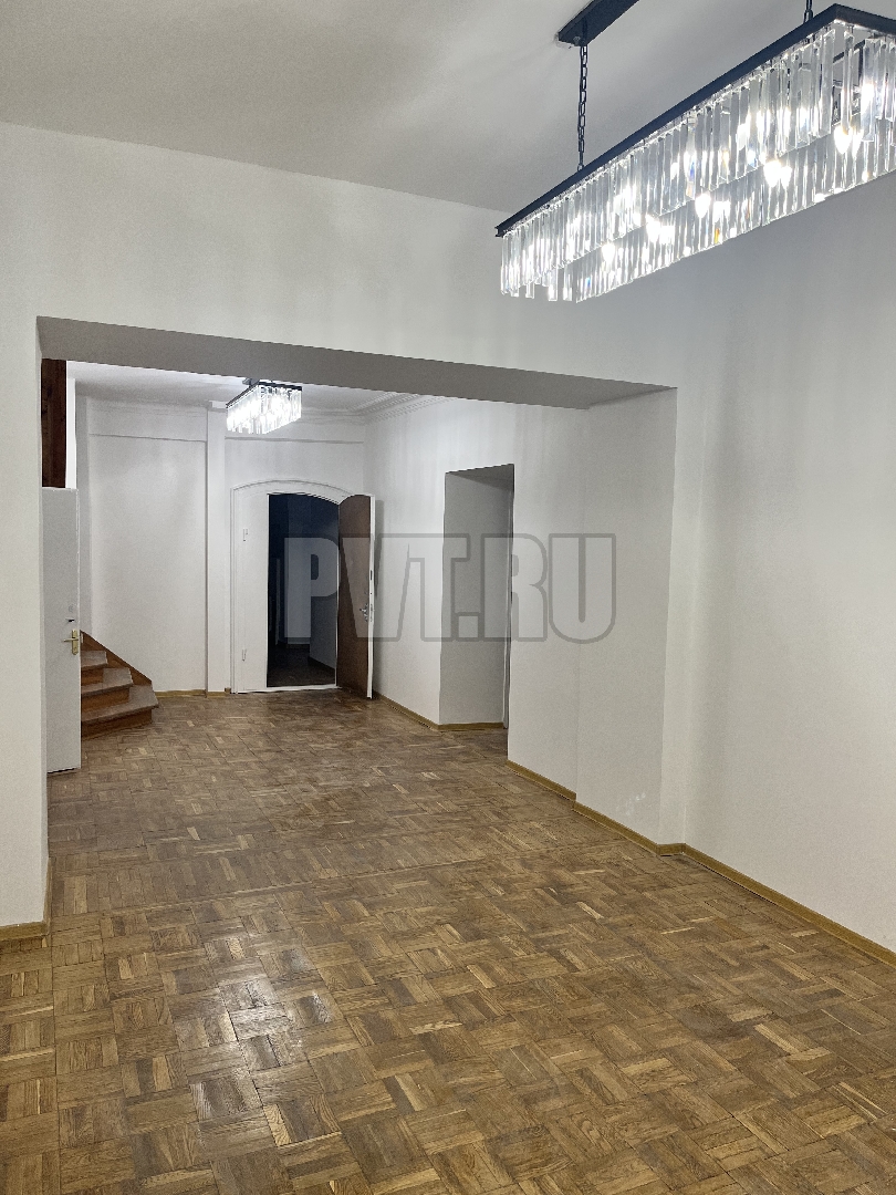 1-й Спасоналивковский пер., 8с1